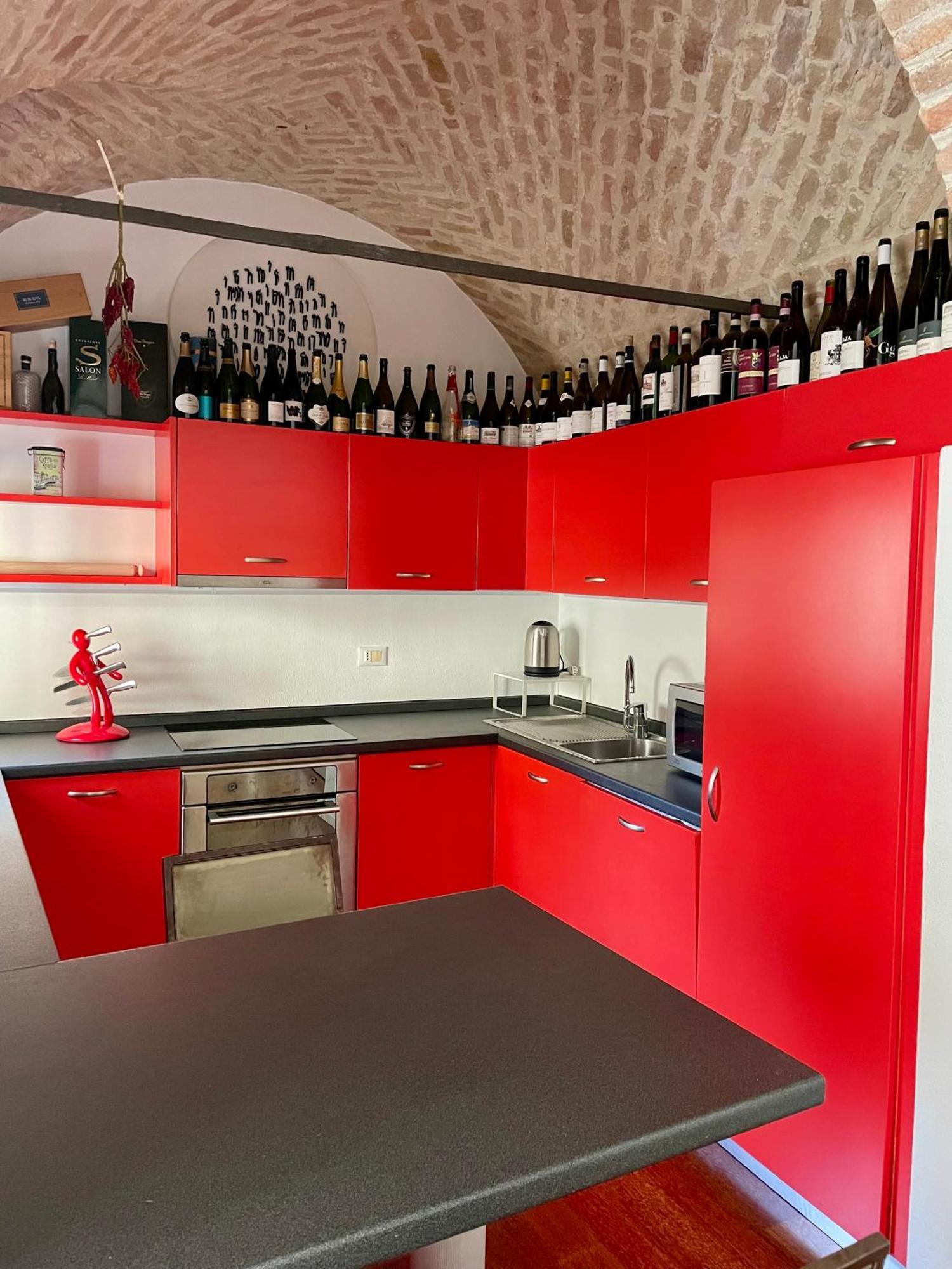 Apartment Wine House *